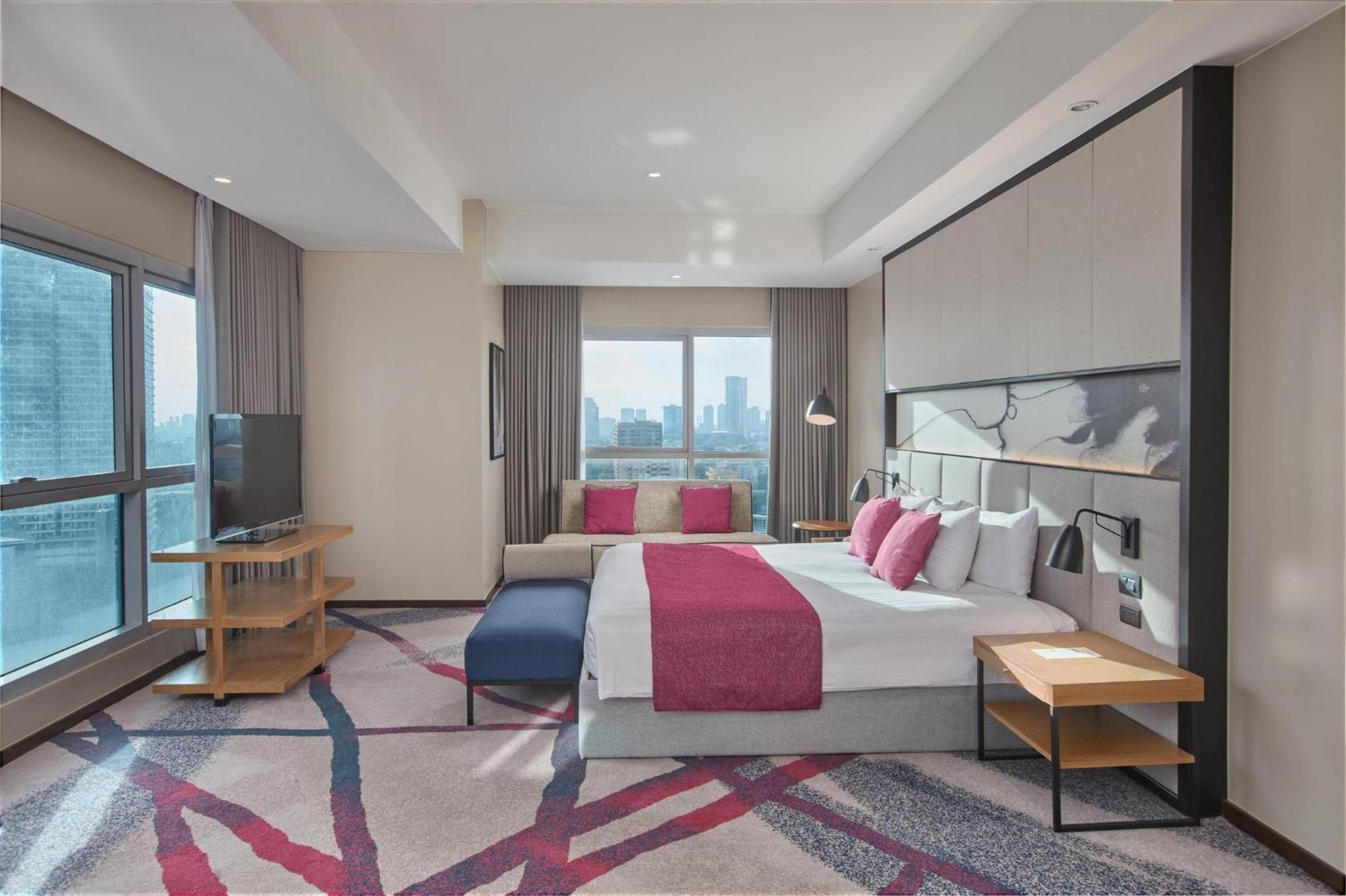 Crowne Plaza Manila Galleria By Ihg Pasig City Exterior foto