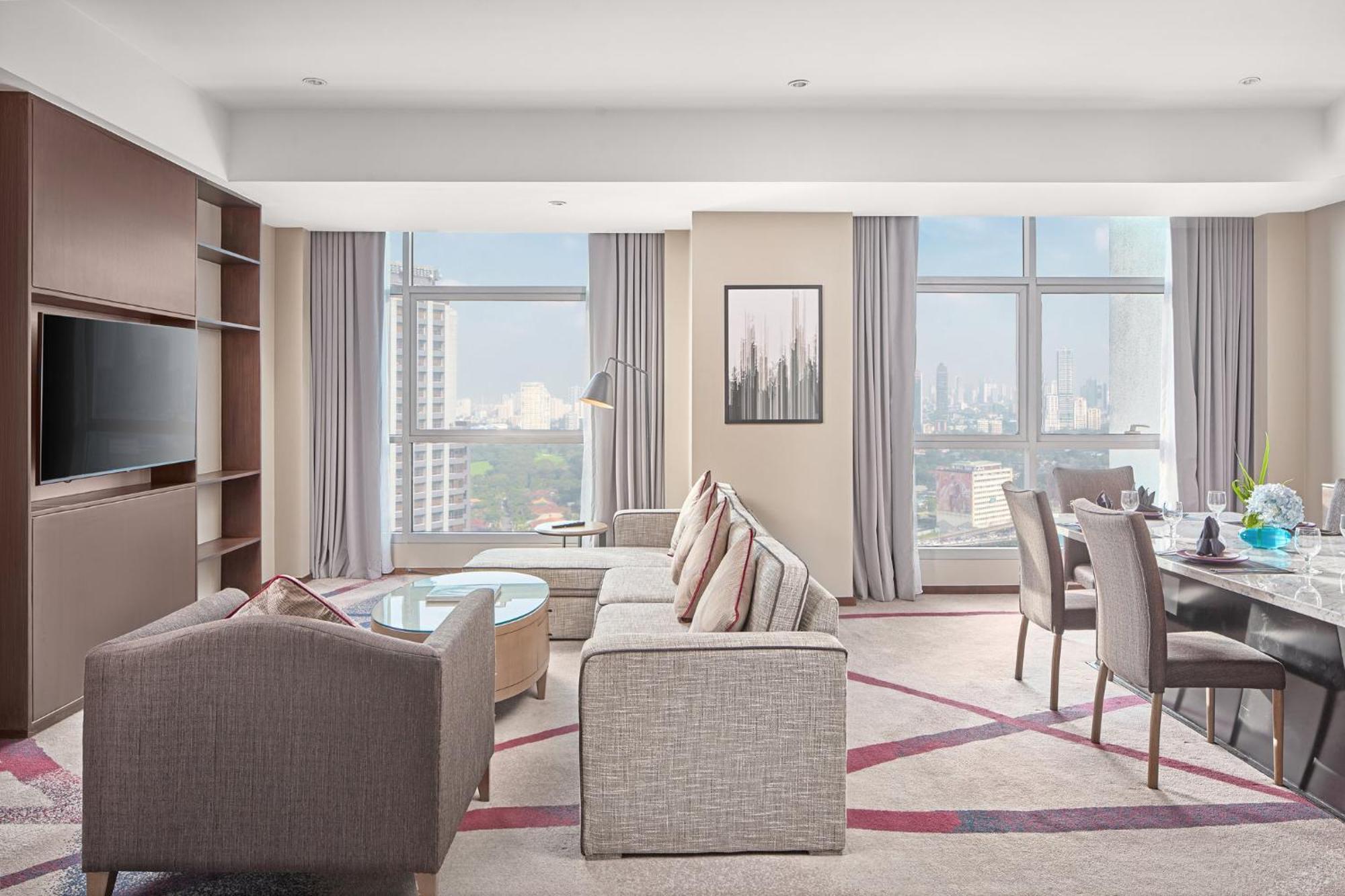 Crowne Plaza Manila Galleria By Ihg Pasig City Exterior foto