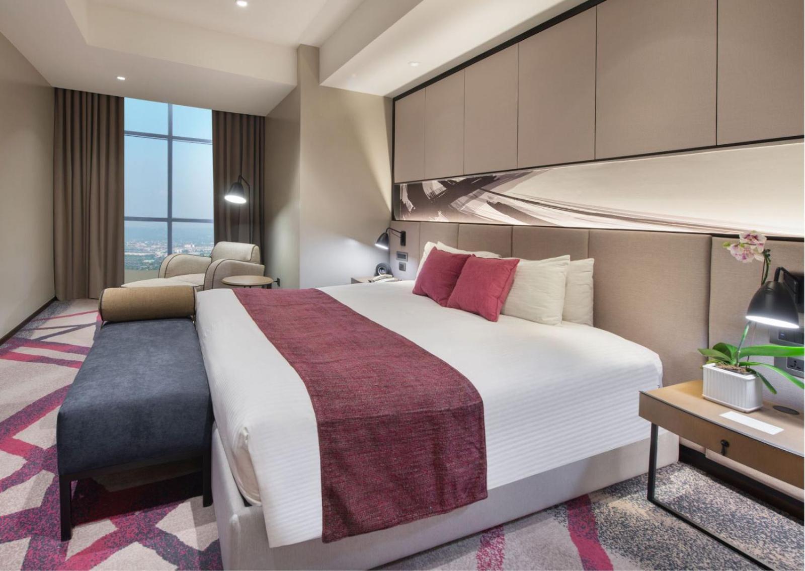 Crowne Plaza Manila Galleria By Ihg Pasig City Exterior foto